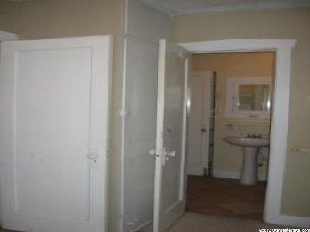 8890 S 250 E, Sandy, UT 84070 — photo 2