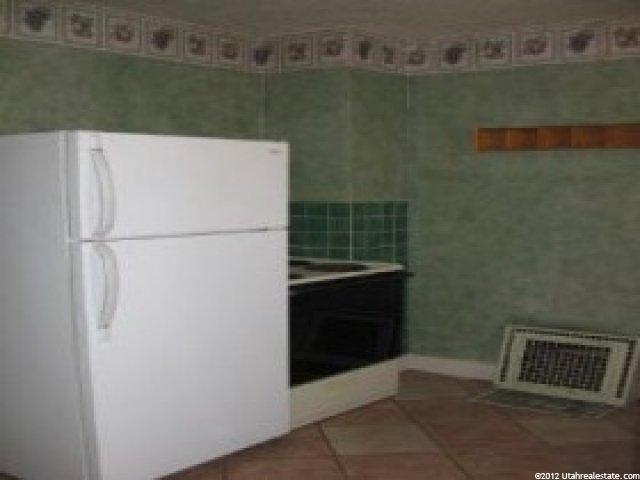 8890 S 250 E, Sandy, UT 84070 — photo 4