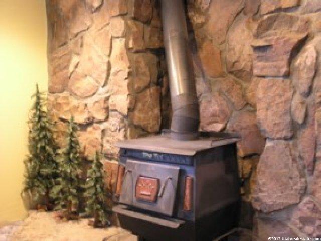 879 E Sandy Gulch Cir S, Sandy, UT 84094 — photo 10