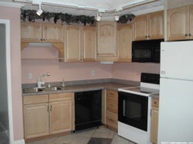 684 E 1225 N, Ogden, UT 84404 — photo 2