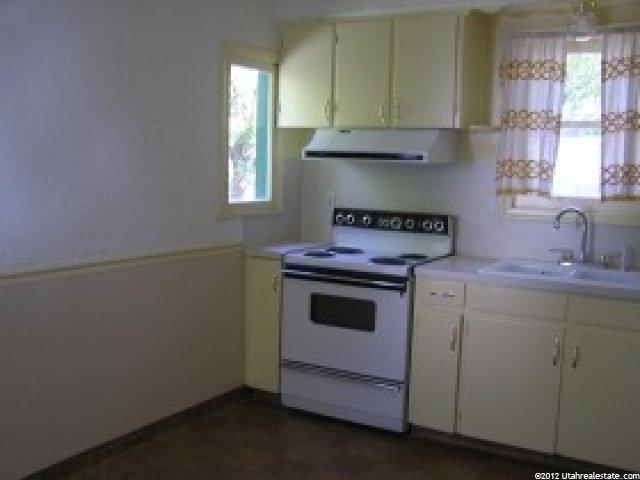 895 Sullivan Rd, Ogden, UT 84403 — photo 3