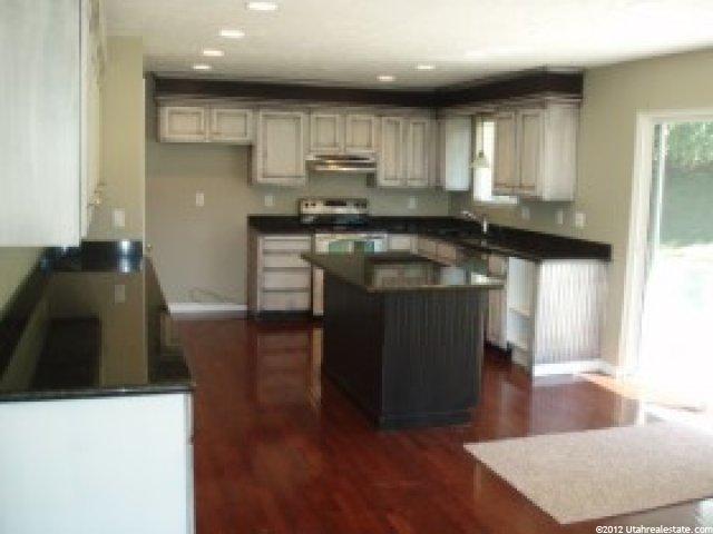 1517 Vineyard Dr, Bountiful, UT 84010 — photo 5