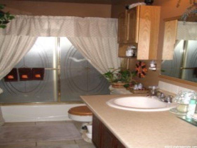 5668 S 3975 W, Roy, UT 84067 — photo 3