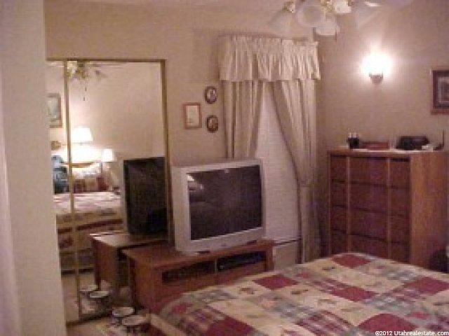 5668 S 3975 W, Roy, UT 84067 — photo 11
