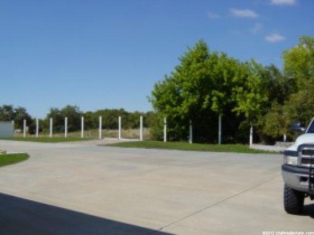 739 Westbrook Rd, Kaysville, UT 84037 — photo 3