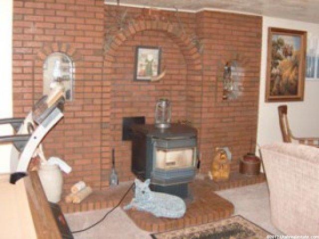 782 W 4050 N, Pleasant View, UT 84414 — photo 5