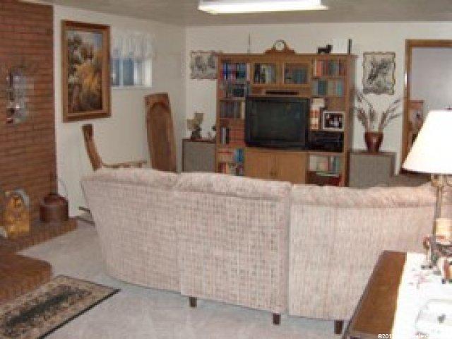 782 W 4050 N, Pleasant View, UT 84414 — photo 6