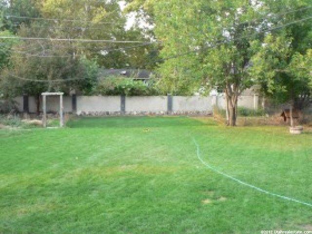 627 E Wyandotte Ave S, Sandy, UT 84070 — photo 4