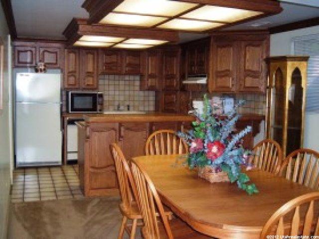 399 S Brentwood Ln E, Bountiful, UT 84010 — photo 10