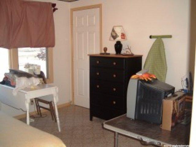 763 N 400 W, Centerville, UT 84014 — photo 10