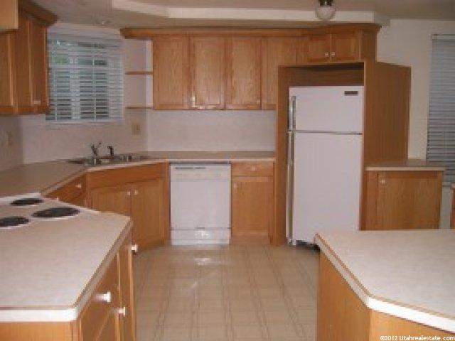 860 W 2225 S, Syracuse, UT 84075 — photo 12