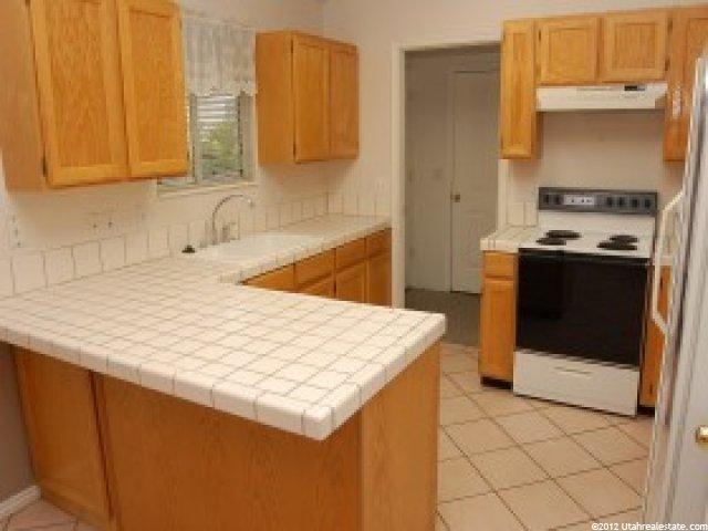 659 Josh Cir, Murray, UT 84123 — photo 6