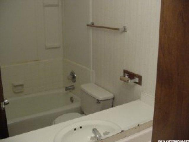 496 E 1400 N, Bountiful, UT 84010 — photo 6