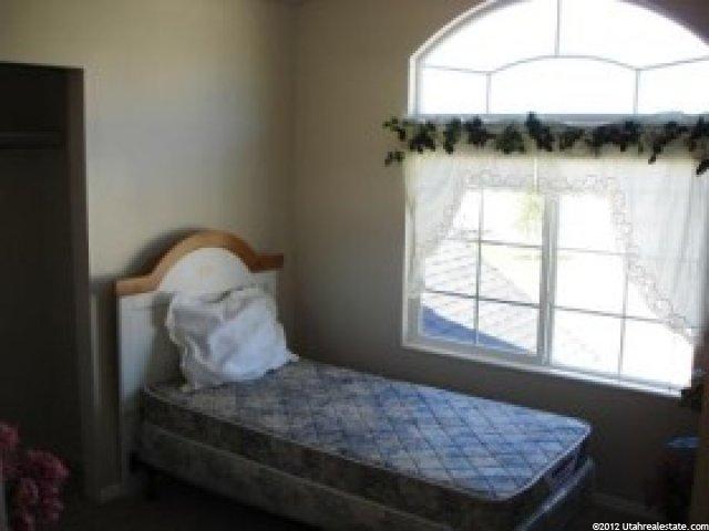 2579 W 2725 N, Farr West, UT 84404 — photo 8