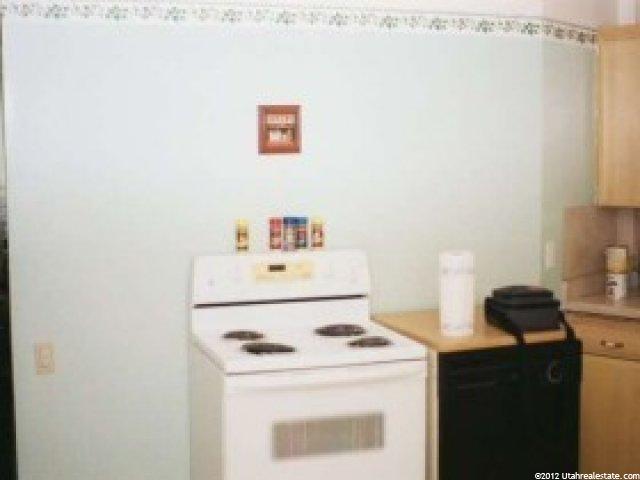 9872 S 700 E, Sandy, UT 84070 — photo 3