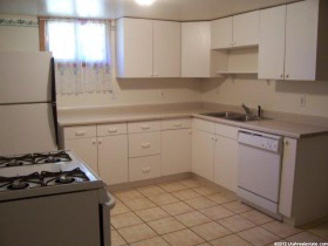 9872 S 700 E, Sandy, UT 84070 — photo 4