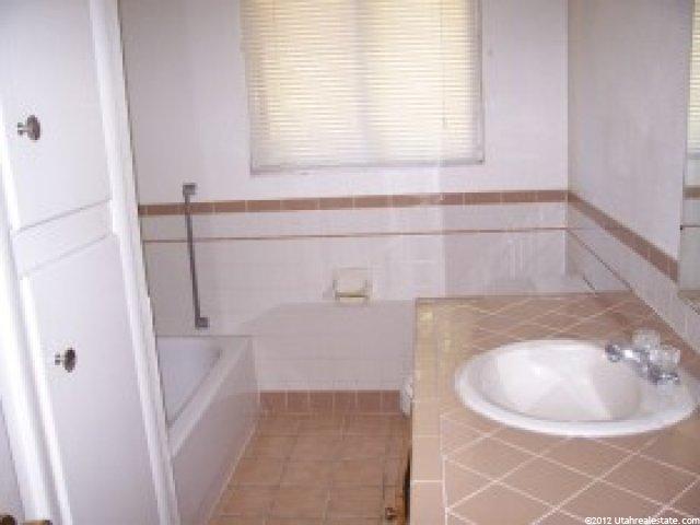 9872 S 700 E, Sandy, UT 84070 — photo 9