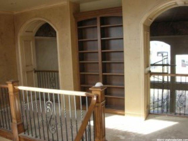 726 Emerald Oaks Dr, Farmington, UT 84025 — photo 2