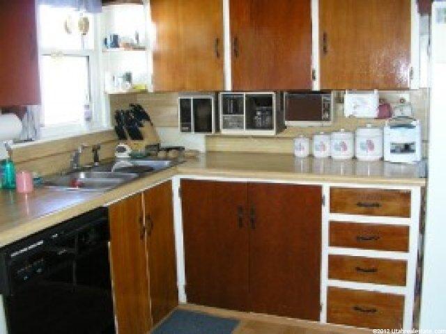 704 35th St, Ogden, UT 84403 — photo 2