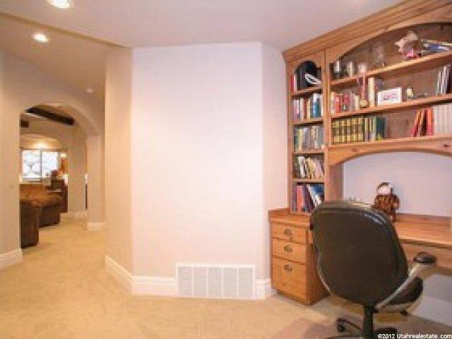 4 Snow Forest Ln, Sandy, UT 84092 — photo 10