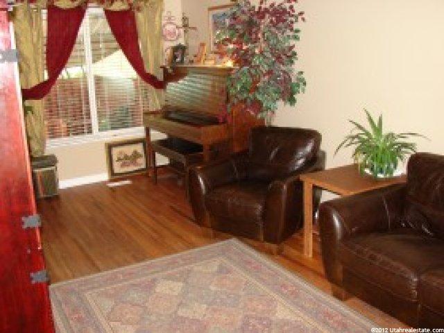 5754 Hillside Dr, Murray, UT 84107 — photo 6