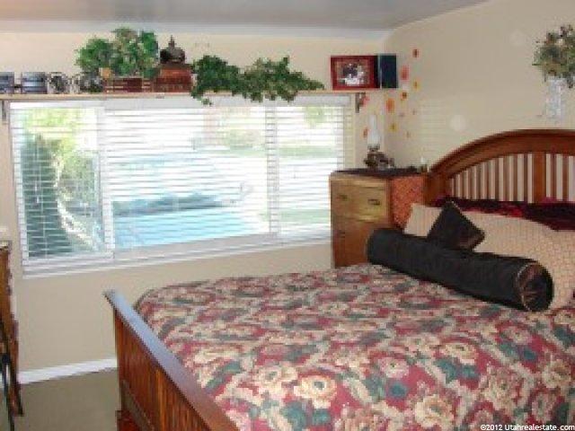 5754 Hillside Dr, Murray, UT 84107 — photo 7