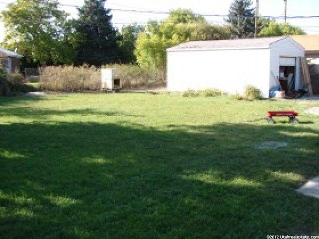 5754 Hillside Dr, Murray, UT 84107 — photo 8