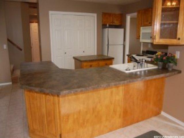 1818 Glider Ln, Sandy, UT 84093 — photo 2