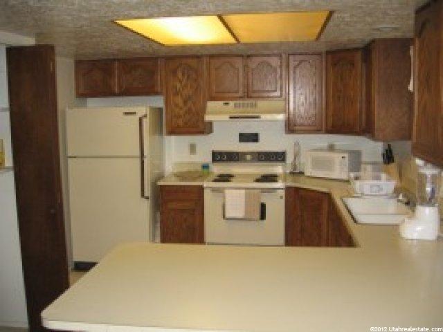 160 E 1950 S, Clearfield, UT 84015 — photo 3
