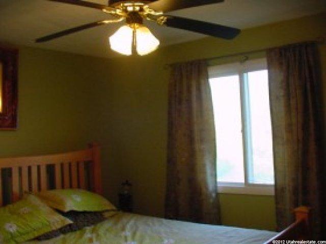 1323 Country Manor Dr, Logan, UT 84321 — photo 7