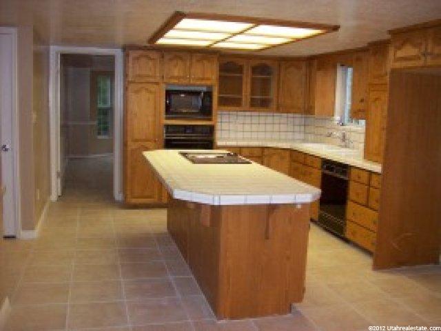 2438 E 2250 N, Layton, UT 84040 — photo 3