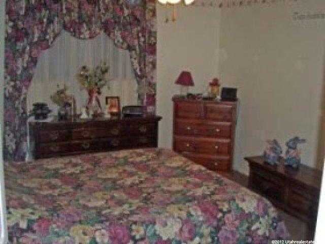 1095 W 1060 N, Layton, UT 84041 — photo 6