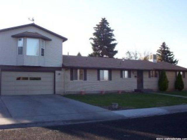375 N 850 W, Vernal, UT 84078 — photo 2