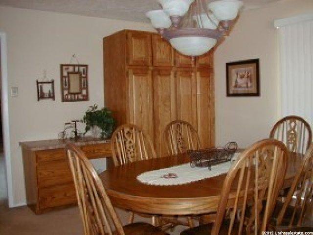 8346 Mesa Dr, Sandy, UT 84093 — photo 4