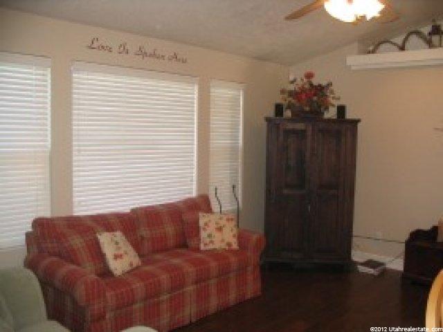 1021 Inverness Dr, Syracuse, UT 84075 — photo 2