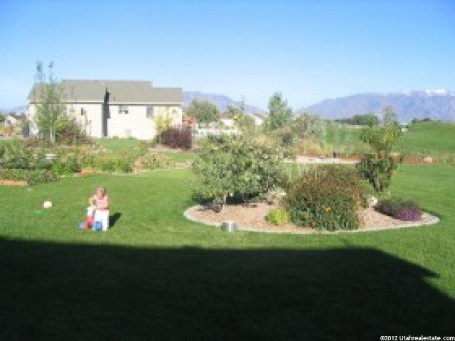 1021 Inverness Dr, Syracuse, UT 84075 — photo 11