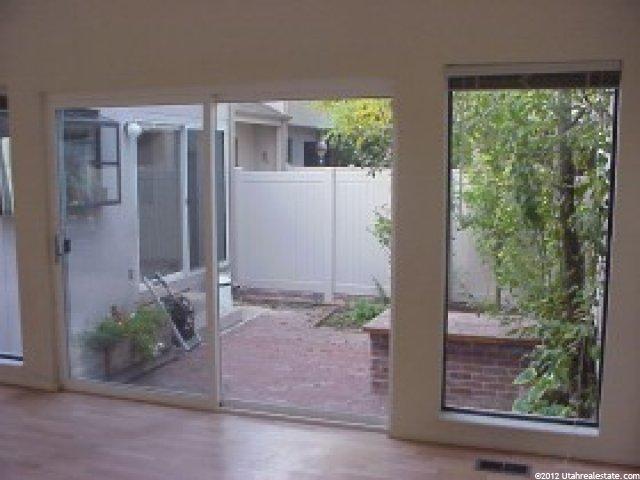 5762 S Park Pl E, Holladay, UT 84121 — photo 6