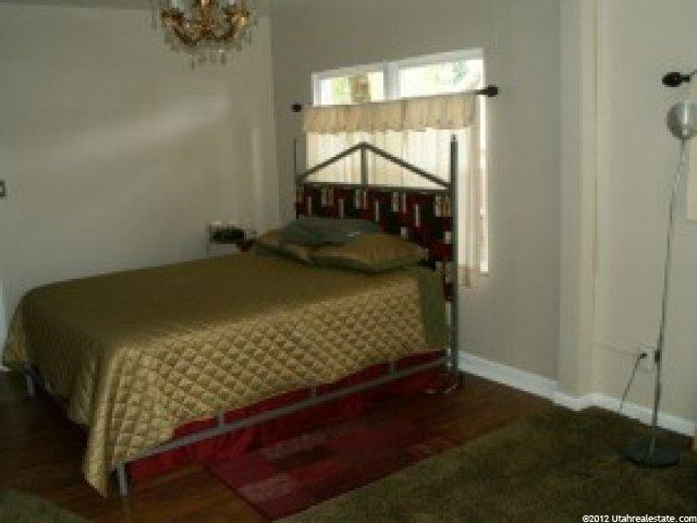 977 Vine St, Murray, UT 84121 — photo 10