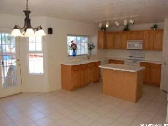 1717 N 320 W, Orem, UT 84057 — photo 4