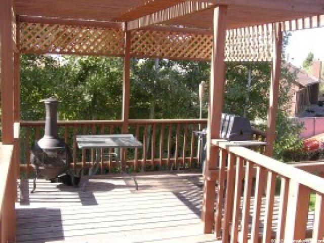 577 N Colchester Rd, Layton, UT 84040 — photo 3