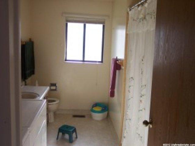 165 S 300 W, Henefer, UT 84033 — photo 9