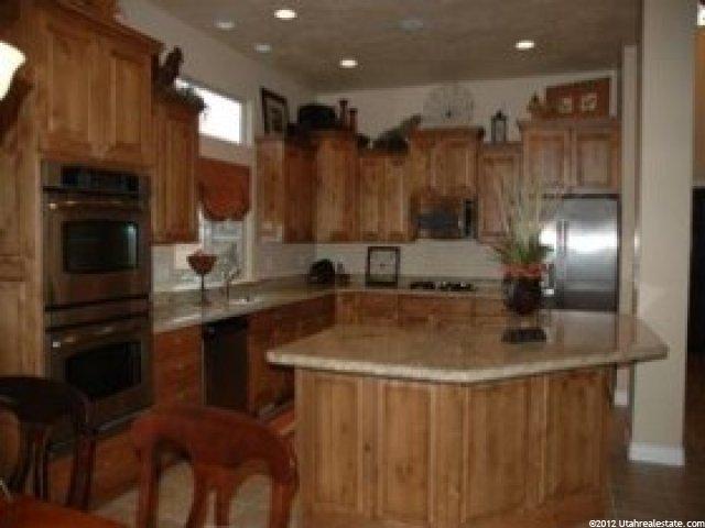 15 N 3300 W, Layton, UT 84041 — photo 2