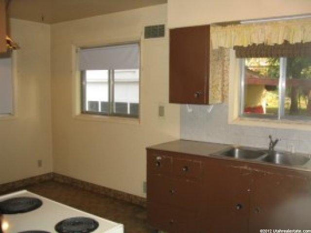 133 W 1800 S, Bountiful, UT 84010 — photo 4