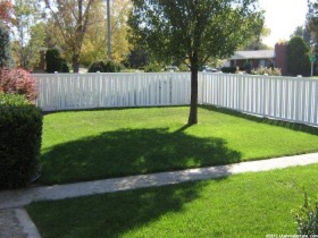 545 Malibu Dr, Murray, UT 84107 — photo 2