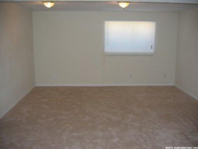 631 N 1300 W, Clinton, UT 84015 — photo 6