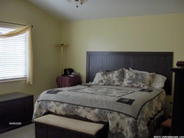 1563 W Silvercreek Dr, Layton, UT 84041 — photo 6