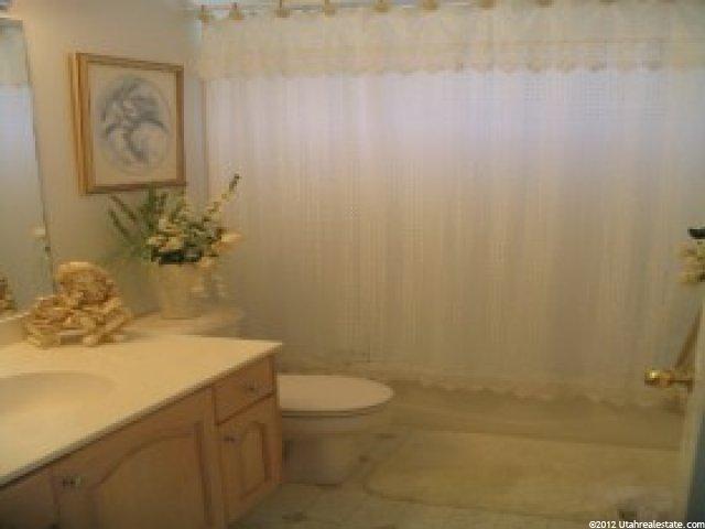 2034 E Deer Run Dr, South Weber, UT 84405 — photo 9