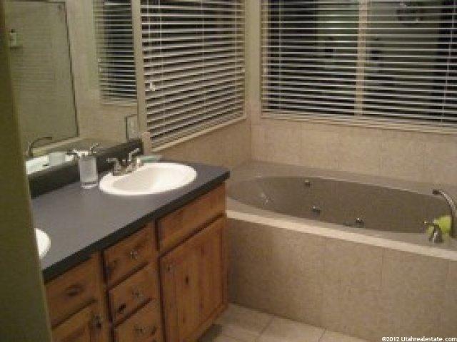 428 Lana Ct, Draper, UT 84020 — photo 8