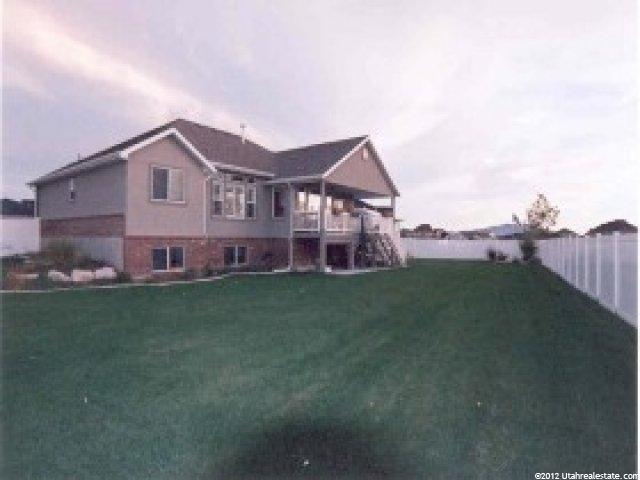 3648 Troon Dr, Syracuse, UT 84075 — photo 2