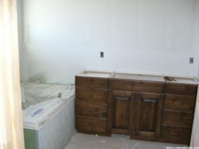 1011 View Crest Ln, Kaysville, UT 84037 — photo 4